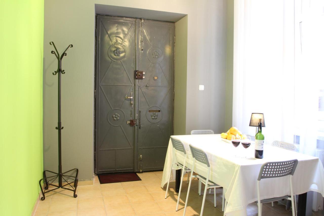 Abamus Apartment Krakow Bagian luar foto